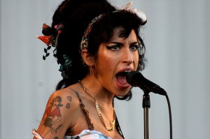 Photo of Amy Winehouse Sings